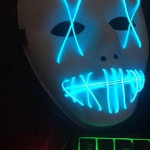 Meet your Posher, Justin